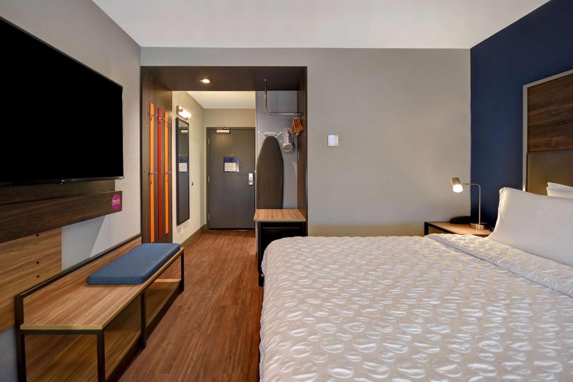 Tru By Hilton Manchester Downtown Extérieur photo
