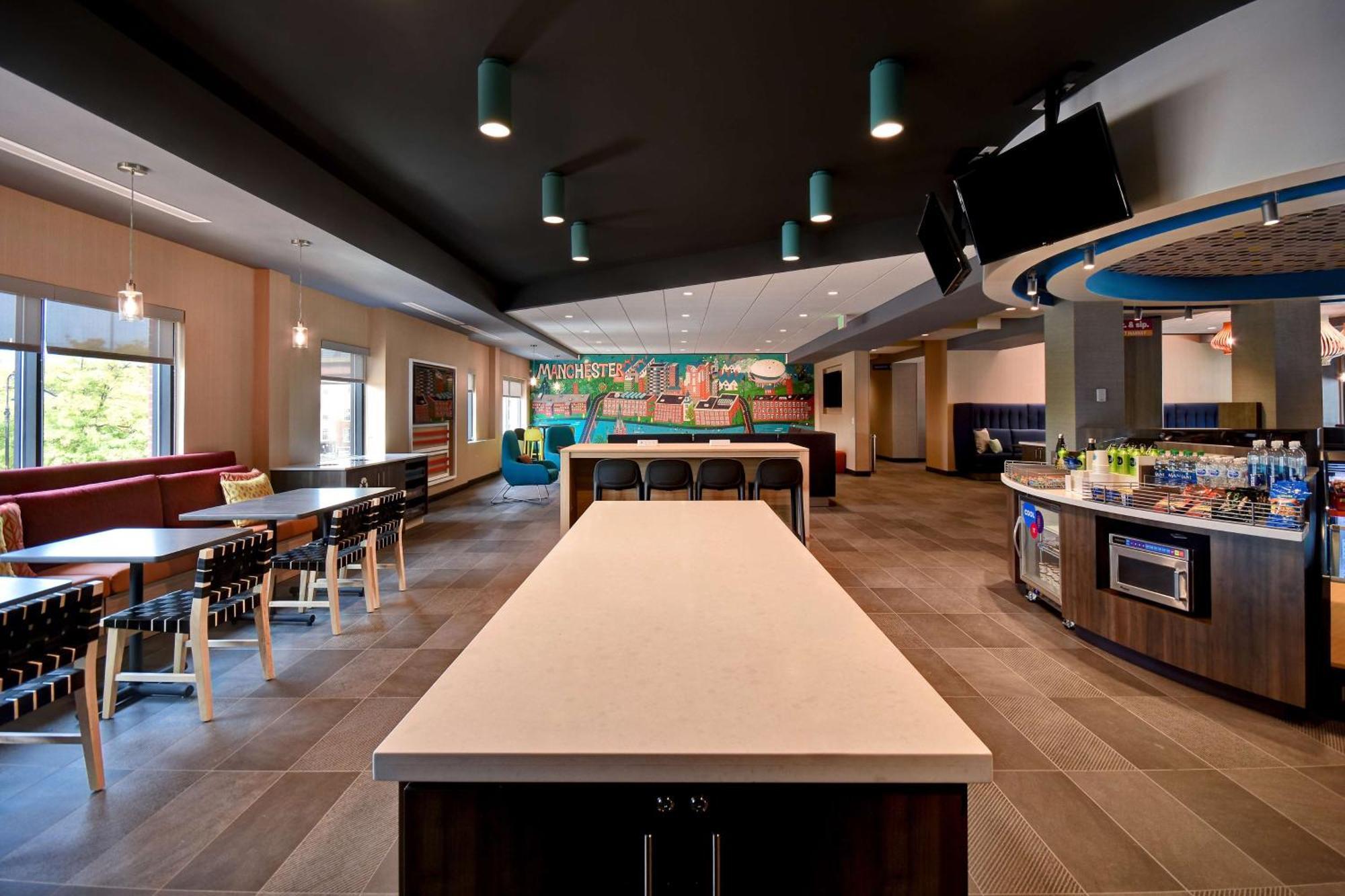 Tru By Hilton Manchester Downtown Extérieur photo