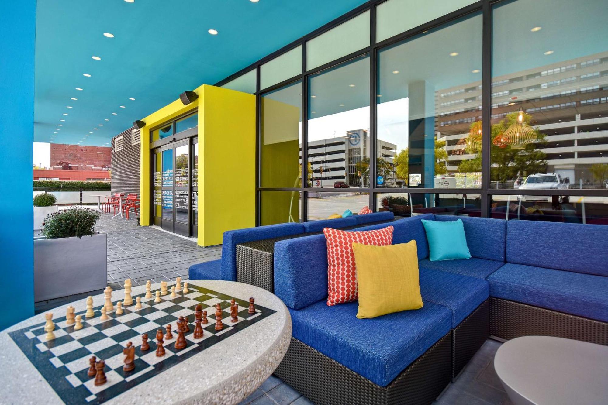 Tru By Hilton Manchester Downtown Extérieur photo